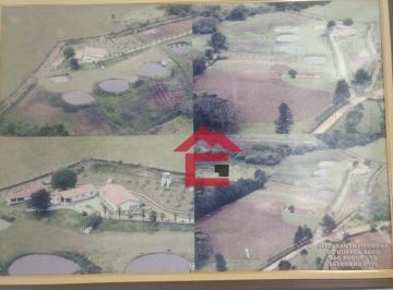 48b0c6ec0cd5c7feb62b73af9ee5ff6d3162aac5 · São Roque, sitio com  36000m² e 5 dormitórios.  4 lagos  com varias espécie de peixes, ao lado do ro