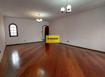 Casa · 245m² · 3 Quartos · 5 Vagas · Casa em Santo André com 3 quartos, 1 suíte, 5 vagas de garagem, área gourmet, localização privilegia