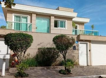 Casa · 600m² · 7 Quartos · 4 Vagas · Sobrado com 7 quartos à venda, 600 m² por R$ 2.700.000 - Jardim Virginia - Guarujá/SP