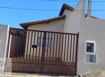 20250715122729497.jpg · Casa para Venda em Pinhalzinho, ., 3 dormitórios, 1 suíte, 2 banheiros, 2 vagas