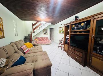 Imagem Principal · Casa à venda com 3 quartos, sendo 1 suíte, em Vila Galvão, Guarulhos