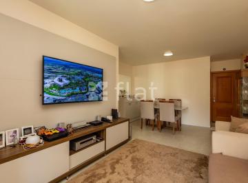 Apartamento de 3 quartos, Águas Claras · Apartamento reformado Portal Girassóis em Águas Claras!