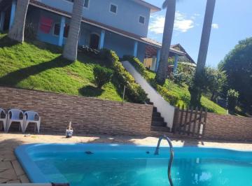 20240613081020698.jpg · Casa para Venda em Pinhalzinho, ., 4 dormitórios, 1 suíte, 3 banheiros, 4 vagas