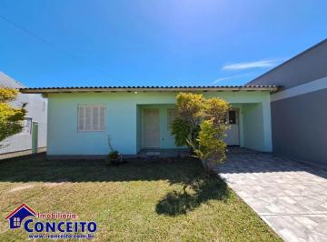 Casa de 3 quartos, Imbé · XC849 - Ótima residência a apenas 100 metros do mar