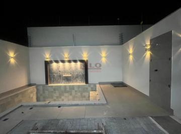 Casa · 183m² · 3 Quartos · 4 Vagas · Casa nova com 03 suítes e escritório em bairro nobre!