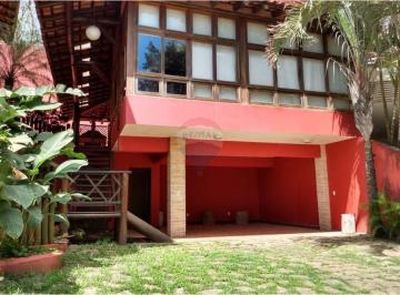 Casa · 240m² · 3 Quartos · 4 Vagas · Casa dos Sonhos: Conforto e Elegância em Ilhabela