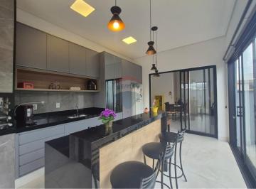 Casa · 146m² · 3 Quartos · 4 Vagas · Casa de esquina térrea  2 ou 3 dormitórios- Terras da Estância - Paulínia/SP