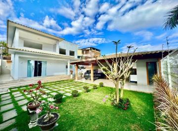 Foto 01 · Casa à venda em Colatina-ES: 3 quartos, 1 suíte, 3 salas, 4 banheiros, 4 vagas de garagem - Próximo 