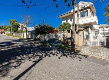 Casa de 3 quartos, Curitiba · SOBRADO de Frente para Rua c/vaga privativa