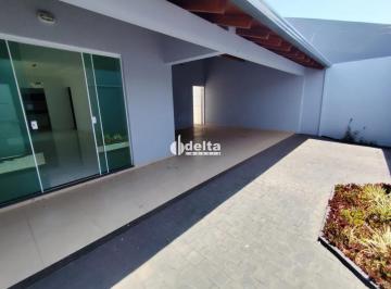 Photo 1 · Casa residencial com 3 quartos sendo 1 suíte disponível para locação no bairro J