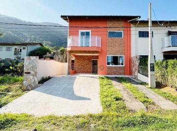 Casa · 125m² · 3 Quartos · 3 Vagas · Casa com 3 quartos, Praia da Lagoinha, Ubatuba - R$ 870 mil, Cod: 2800