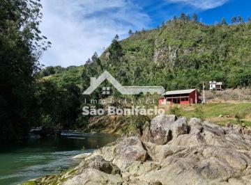 Rural · 3ha · 4 Quartos · Chácara com cachoeira em São Bonifácio/SC