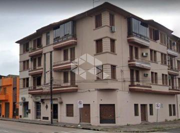 Apartamento · 99m² · 3 Quartos · Apto 2 dormitórios com opção para 3 no bairro floresta