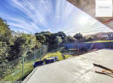 Casa · 200m² · 3 Quartos · 4 Vagas · Casa térrea em condomínio na Estrada das Três Meninas – Alphaville