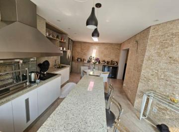 Casa · 297m² · 3 Quartos · 3 Vagas - Marcos Marinho Matrix · Casa em Cond. Fechado no Pq. dos Príncipes 297m² de área total/3 suítes, 3 vagas