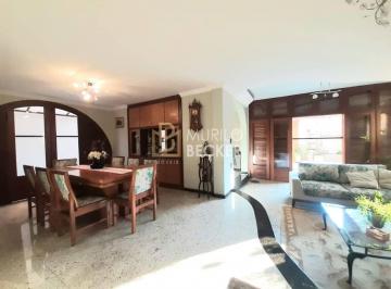 Casa · 315m² · 4 Quartos · 4 Vagas · Casa à Venda em Zona Comercial com 4 quartos, 315m² no Bairro Jd Esplanada