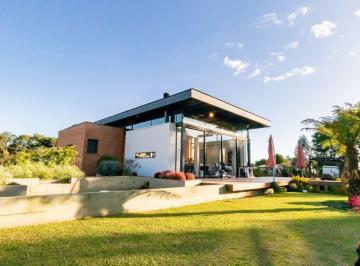 Terreno · 2465m² · Terreno à venda - em Colonia Santa Gabriela