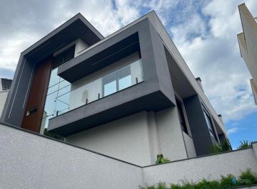 Casa · 278m² · 3 Quartos · Casa à venda - em Santo Inácio
