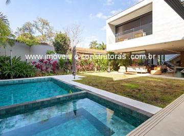 Casa · 683m² · 5 Quartos · 6 Vagas · Casa Alto de Pinheiros 683 m² 5 suítes 6 vagas - Três pavimentos com elevador ("Porteira Fechada")