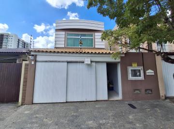 Casa · 1000m² · 5 Quartos · 2 Vagas · Casa Duplex em Parque Turf Club  -  Campos dos Goytacazes