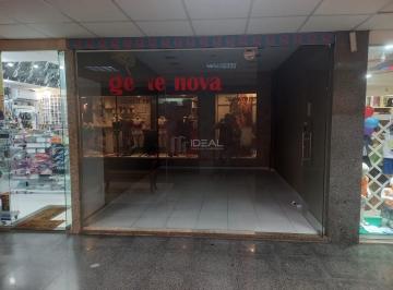 Comercial · 28m² · Loja em Centro  -  Campos dos Goytacazes