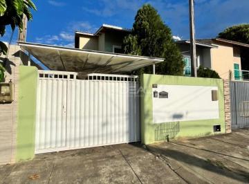 Casa · 105m² · 2 Quartos · 2 Vagas · Casa Duplex em Parque Joquei Club  -  Campos dos Goytacazes