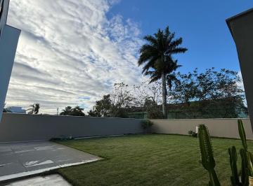 Casa · 400m² · 4 Quartos · 2 Vagas · Casa Condominio Granja Corrientes - Campos dos Goytacazes