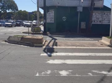 Comercial · 300m² · 7 Vagas · Imóvel de 418m² na esquina com a Av. Eduardo Elias Zahran