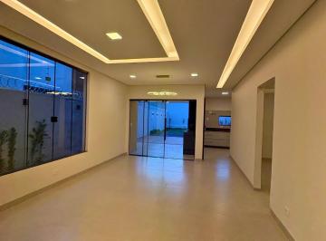Casa · 340m² · 3 Quartos · 3 Vagas · Casa 3 quartos com piscina no universitario