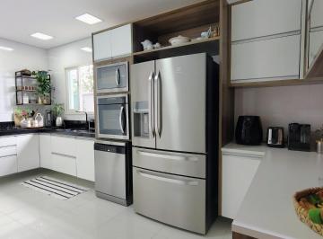 f1767f88-8dfa-465b-af66-bfef0f3ec4da · Casa para venda em Pirituba com 3 quartos, sendo 1 suíte, 252m²
