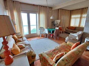 Apartamento · 140m² · 4 Quartos · 1 Vaga · FRENTE AO MAR!