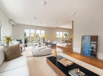 Apartamento · 245m² · 3 Quartos · 3 Vagas · Apartamento à venda com 245m² reformado - 3 suítes e 3 vagas - Jardim América/SP