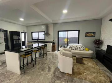 img0 · Casa em Condomínio de 200 m², 3 quartos em Suru, Santana de Parnaíba