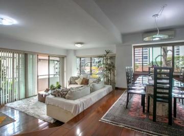 Apartamento · 192m² · 3 Quartos · 2 Vagas · Apartamento à venda na Aclimação com 3 suítes e 2 vagas