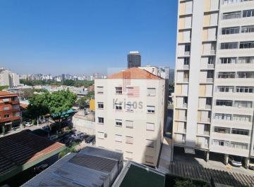 Apartamento · 55m² · 2 Quartos · Apartamento de 02 dormitórios em Pinheiros - 400 m Metro Fradique Coutinho.