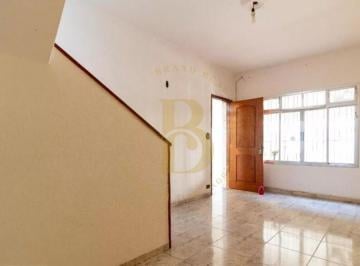 Casa · 125m² · 3 Quartos · 2 Vagas · Casa com 3 dormitórios (1 suíte) e 4 banheiros à venda no Jardim Aeroporto