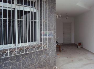 Casa · 157m² · 3 Quartos · 2 Vagas · Casa com 3 Dormitórios e Quintal Amplo na Ponta da Praia, Santos
