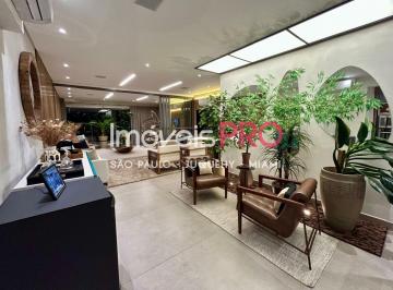 Apartamento · 165m² · 3 Quartos · 2 Vagas · Apartamento com 165 m² na Vila Mariana, ao lado do Parque do Ibirapuera