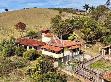 Rural · 7258m² · 4 Quartos · Chácara - Sismaria