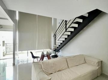 Apartamento · 70m² · 1 Quarto · 2 Vagas · Duplex mobiliado com 01 suíte - Zona 03