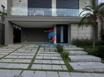 Casa · 392m² · 4 Quartos · 5 Vagas · Casa à venda com 4 suítes, sem vizinhos de fundos no Condomínio Alphaville Dom Pedro 3.