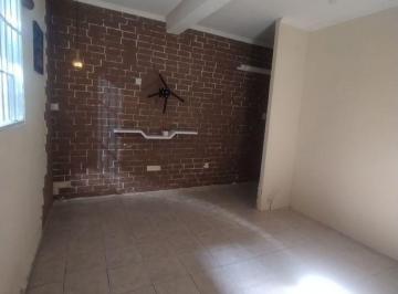 img0 · Casa com 2 Quarto(s) e 1 banheiro(s) para Alugar, 70 m² por R$ 1550 / Mês