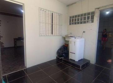 img0 · Casa com 1 Quarto(s) e 1 banheiro(s) para Alugar, 50 m² por R$ 900 / Mês