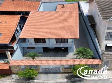 Casa · 450m² · 4 Quartos · 8 Vagas · Sobrado com 4 dormitórios em Osasco