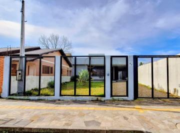 42097567_g.jpg · 
                                Casa Térrea Contemporânea com Suíte Master, Espaço Gourmet e Pátio 