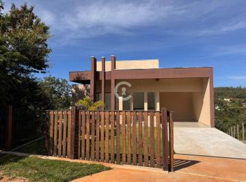 Casa · 207m² · 3 Quartos · 2 Vagas · CONDOMÍNIO VALE DO LUAR