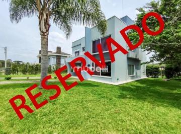 Casa · 185m² · 4 Quartos · 4 Vagas · Casa de Alto Padrão no Condomínio Villagio Haras Bom Pastor