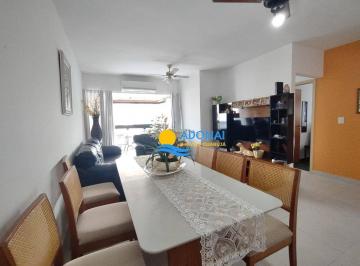 2be720758b7183ca1ca81ca77d1b65cb7d1d0e01 · Apartamento próximo à praia com sacada — Enseada — Guarujá
