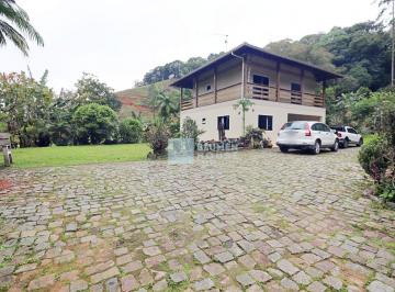 Rural · 180m² · 5 Quartos · 2 Vagas · Sítio no Alto Baú, Ilhota!