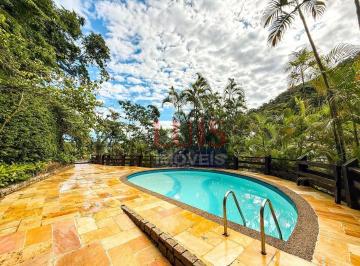 2fb052dd935bca253bc903b29481620081fe4ceb · Casa com 6 dormitórios à venda, 500 m² por R$ 2.500.000,00 - Itaipu - Niterói/RJ